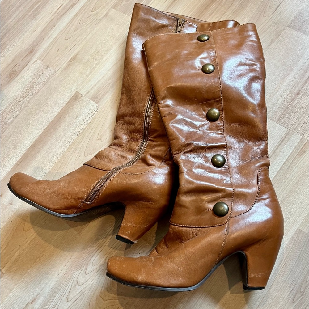 Skechers Tan Heeled Boots